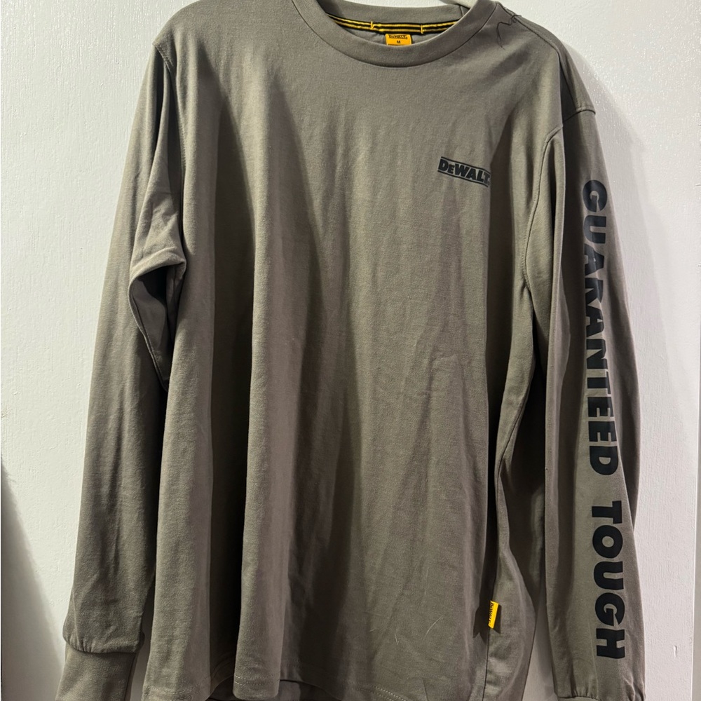 Men's Gray Long Sleeve DeWalt Shirt